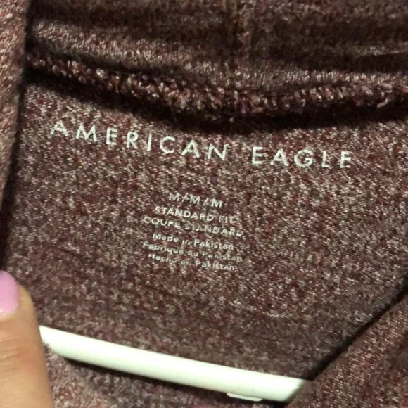 American Eagle Hoodie!❤️ - Picture 3 of 3